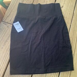 Stretchy Pencil Skirt